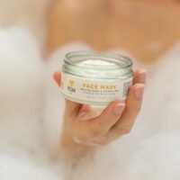 "Vegan Fox" atgaivinanti ir drėkinanti veido kaukė, 100 ml