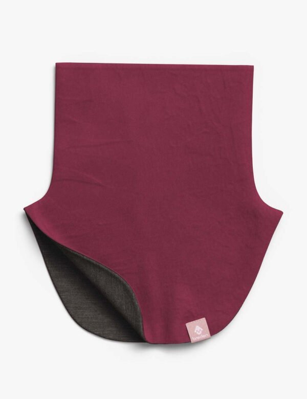 MIKEL-kids-merino-tubescarf-covers-chest_solid-Red-Beaujolais-fl.jpg "Breden" merino vilnos mova "MIKEL"