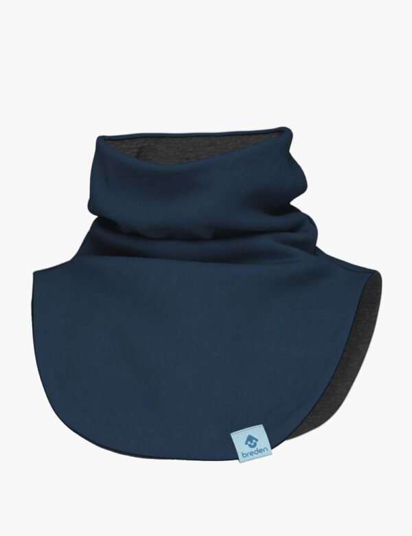 MIKEL-kids-merino-tubescarf-covers-chest_solid-blue-gibraltar-sea.jpg "Breden" merino vilnos mova "MIKEL"