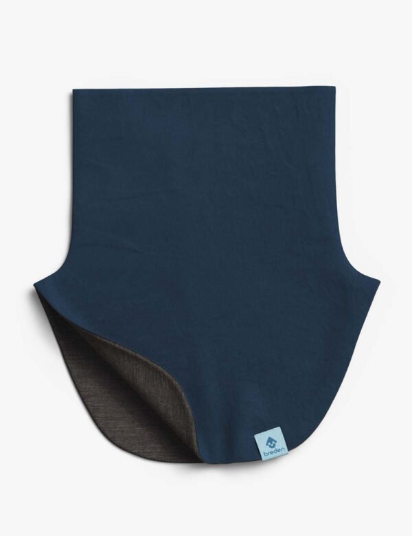 MIKEL-kids-merino-tubescarf-covers-chest_solid-blue-gibraltar-sea-fl.jpg "Breden" merino vilnos mova "MIKEL"