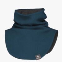 MIKEL-kids-merino-tubescarf-covers-chest_solid-blue-legion.jpg "Breden" merino vilnos mova "MIKEL"