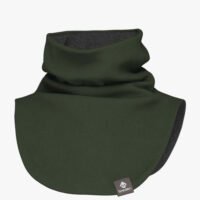 MIKEL-kids-merino-tubescarf-covers-chest_solid-green-navy.jpg "Breden" merino vilnos mova "MIKEL"