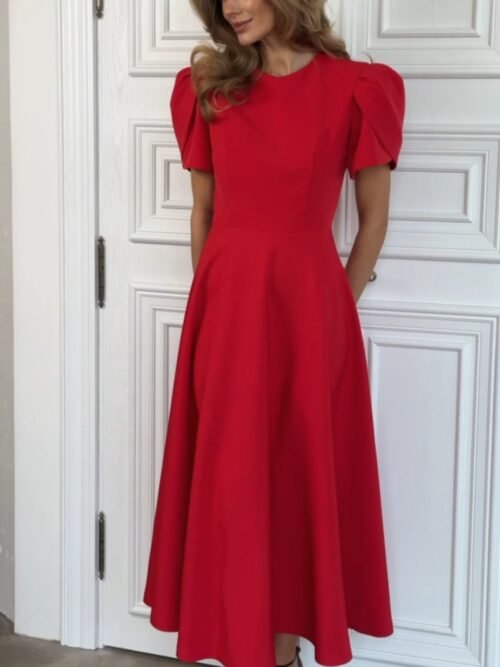 Midi ilgio įliemenuota suknelė