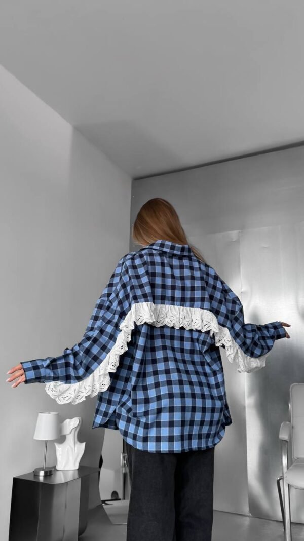 Marškiniai su nėriniu