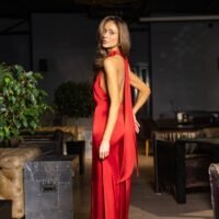 Proginė suknelė atvira nugara