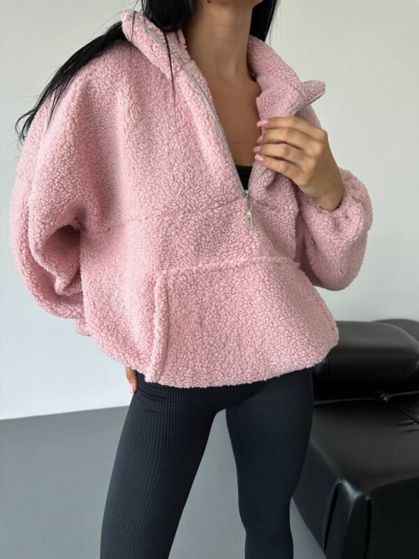 Madingas teddy džemperis