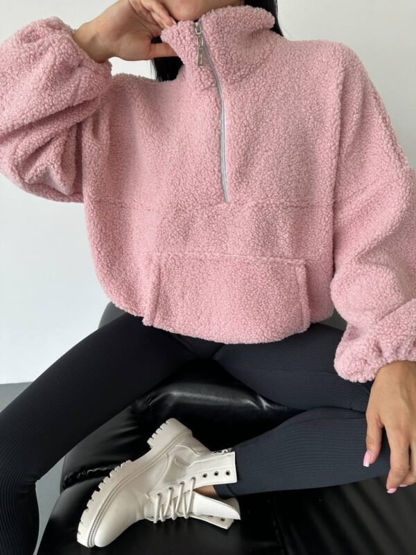 Madingas teddy džemperis