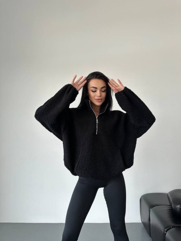 Madingas teddy džemperis