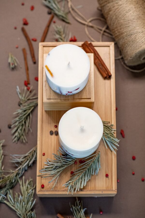 Sojos vaško žvakė su Kalėdų pasakos aromatu 525 ml.