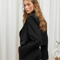 Kostiumas su šortais