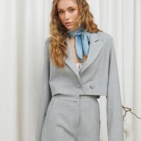 Kostiumas su šortais